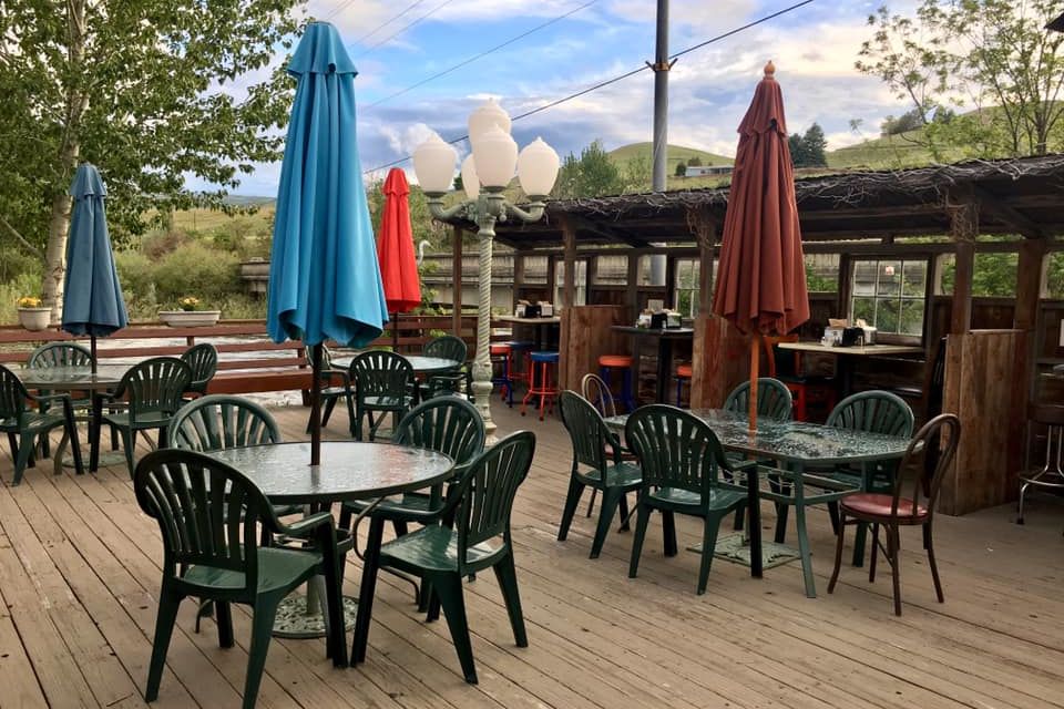 About Our Family Friendly Restaurant in Horseshoe Bend, ID Locking